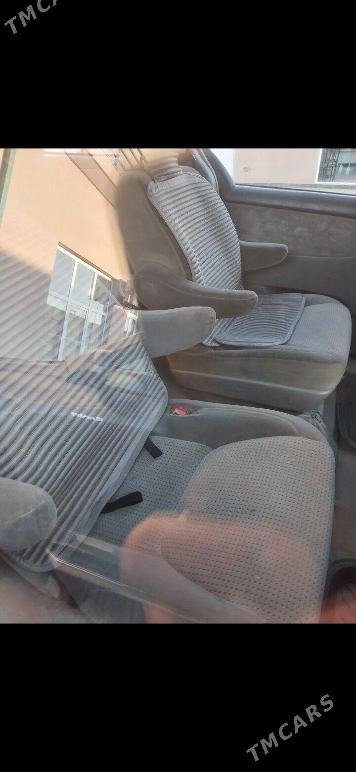 Toyota Sienna 2008 - 210 000 TMT - Тагтабазар - img 4