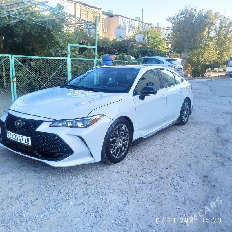 Toyota Avalon 2021 - 540 000 TMT - Койтендаг - img 2