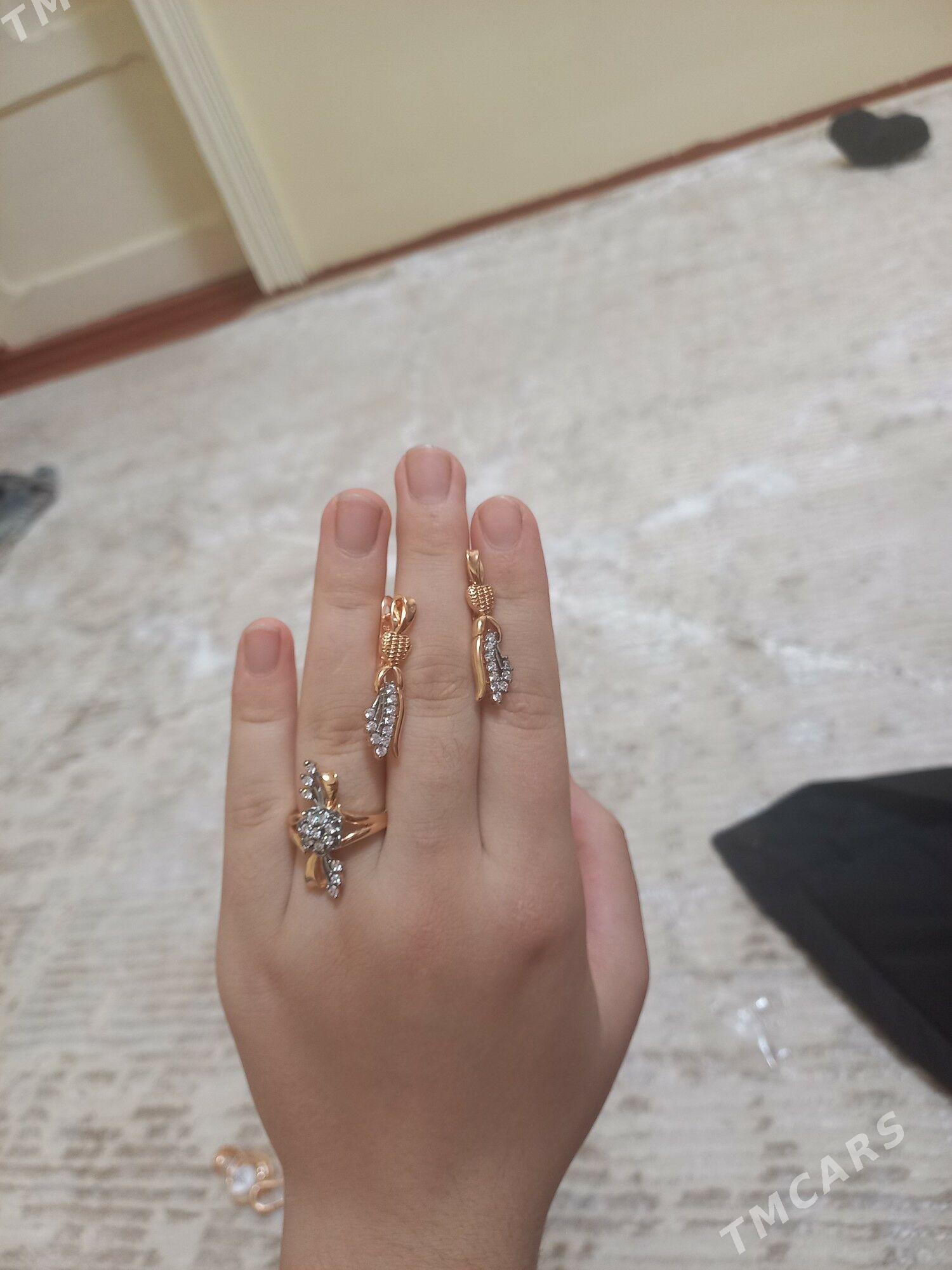 bujiterya - Гурбансолтан Едже - img 2