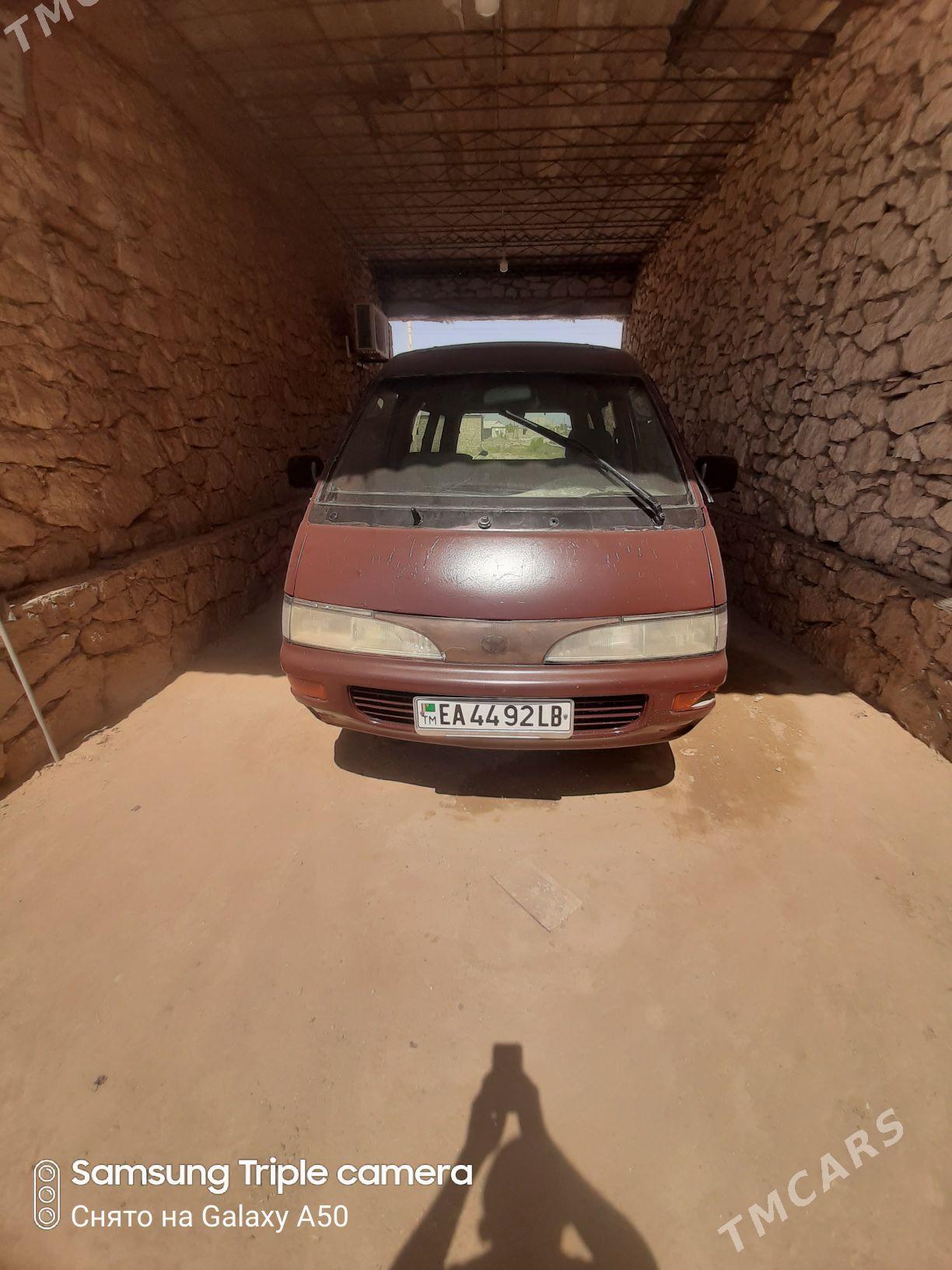 Toyota Town Ace 1992 - 27 000 TMT - Достлук - img 2