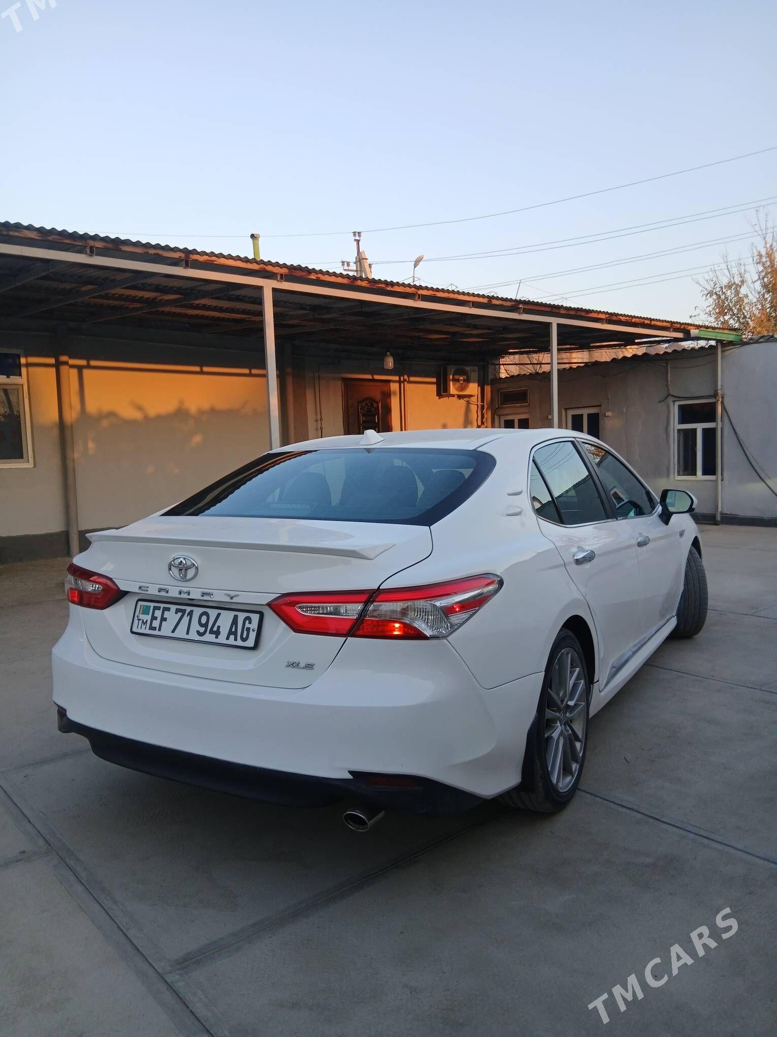 Toyota Camry 2018 - 268 000 TMT - Ашхабад - img 3