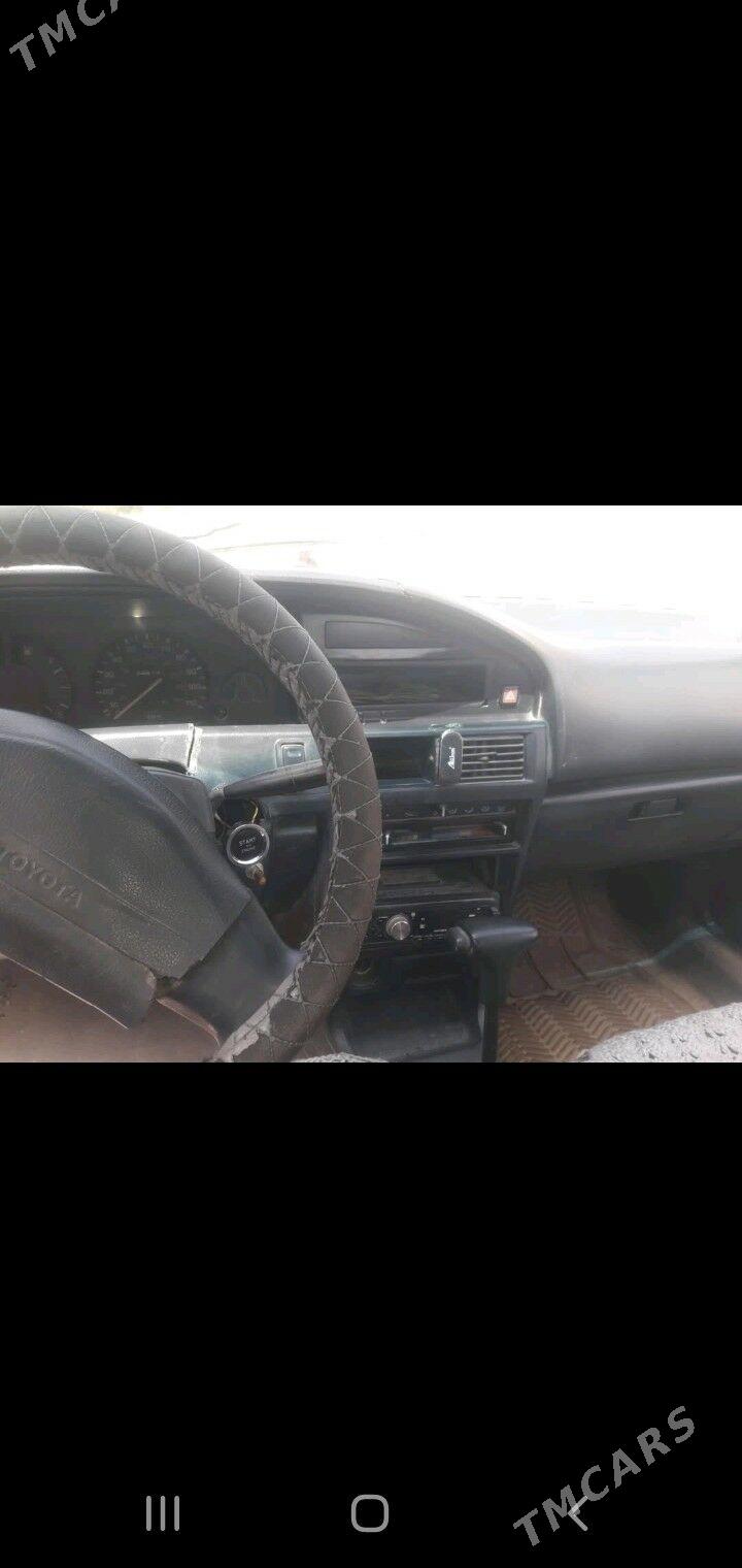 Toyota Corolla 1992 - 28 000 TMT - Ýolöten - img 2