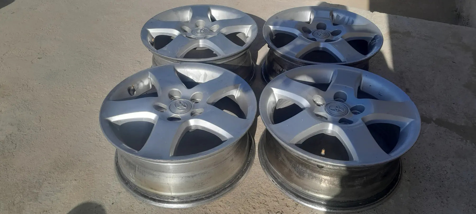 camry diska 16lyk 2 400 TMT - Mary - img 1