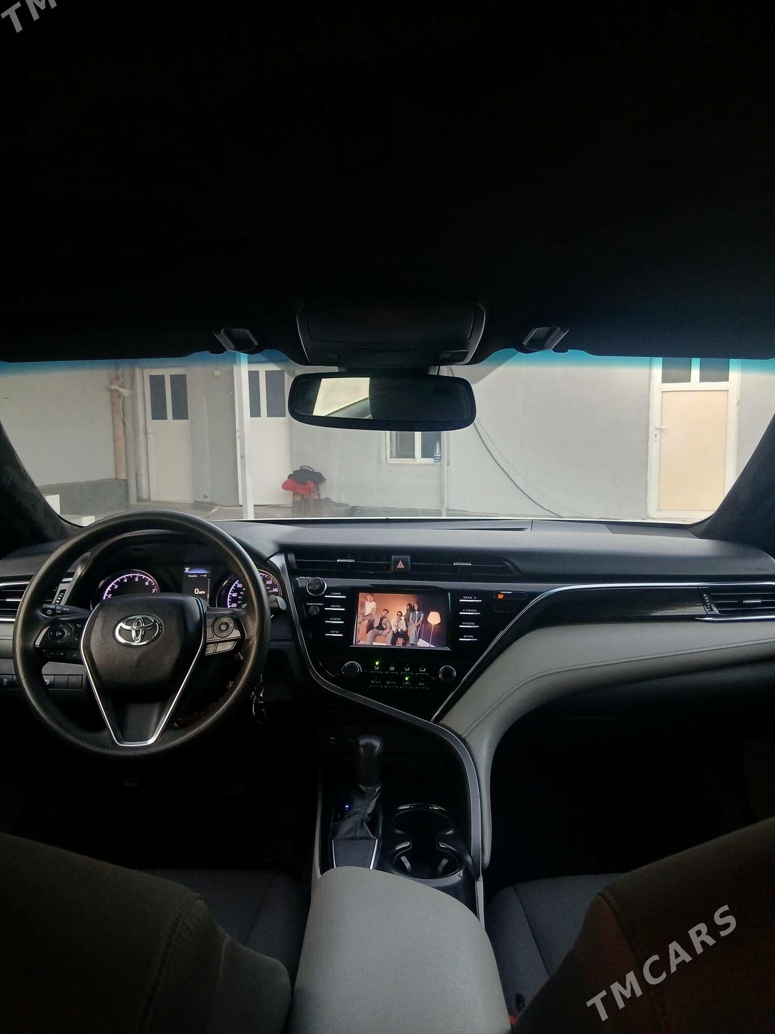 Toyota Camry 2018 - 268 000 TMT - Ашхабад - img 9