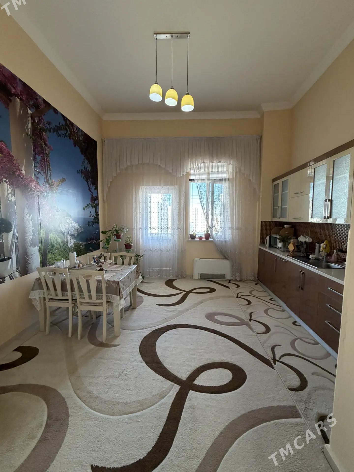 Elikka 4 kom tapgyr Çehow jay - Aşgabat - img 6