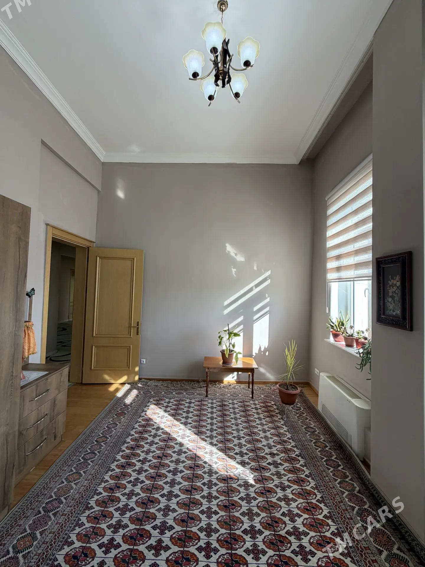 Elikka 4 kom tapgyr Çehow jay - Aşgabat - img 9