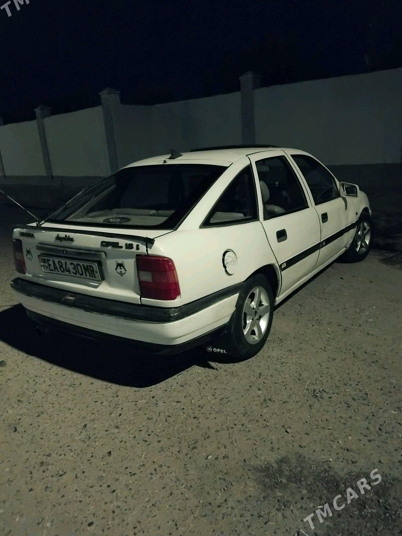 Opel Vectra 1992 - 25 000 TMT - Мары - img 4