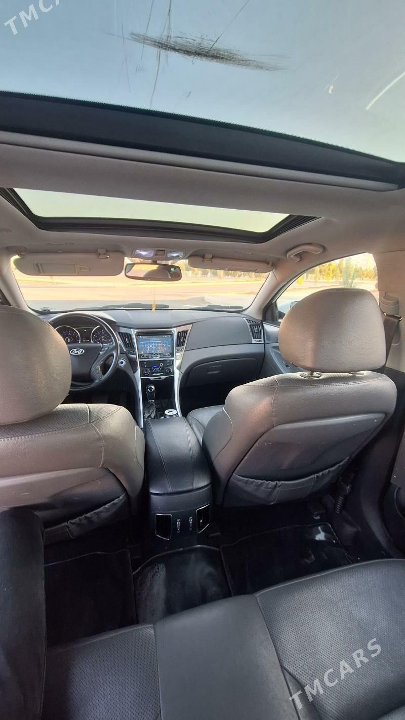 Hyundai Sonata 2011 - 168 000 TMT - Ашхабад - img 7