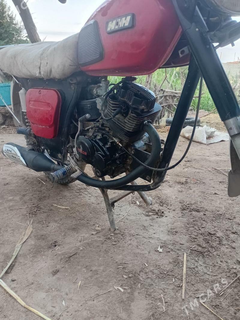 MTZ 80 2025 - 10 000 TMT - Gurbansoltan Eje - img 3