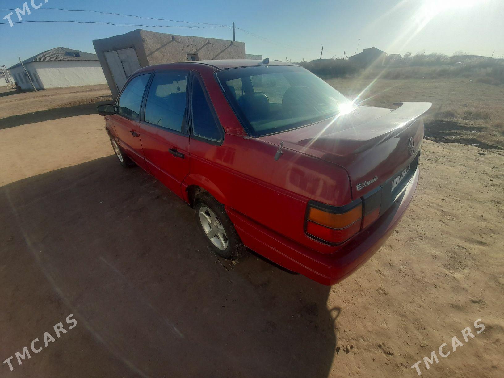 Volkswagen Spacefox 1988 - 18 000 TMT - етр. Туркменбаши - img 4