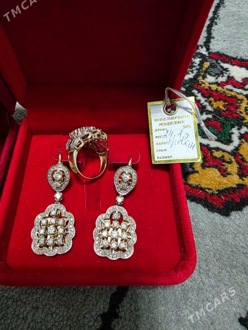 Gyzyl yerewan komplektler - Türkmenabat - img 3