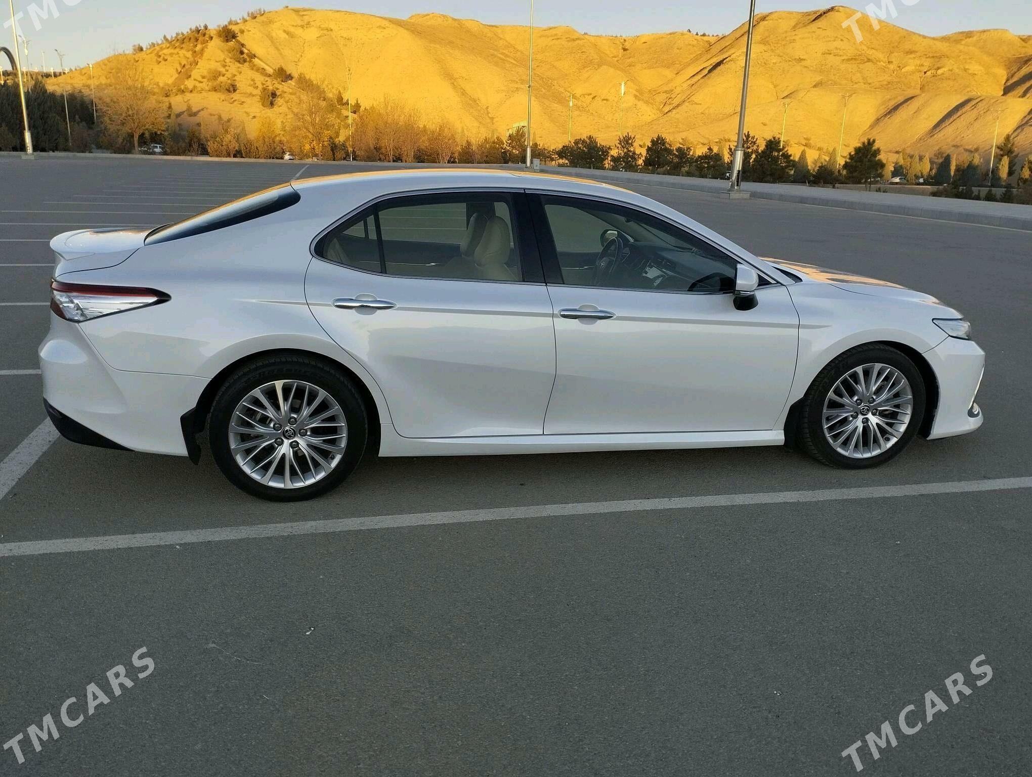 Toyota Camry 2020 - 510 000 TMT - Aşgabat - img 4