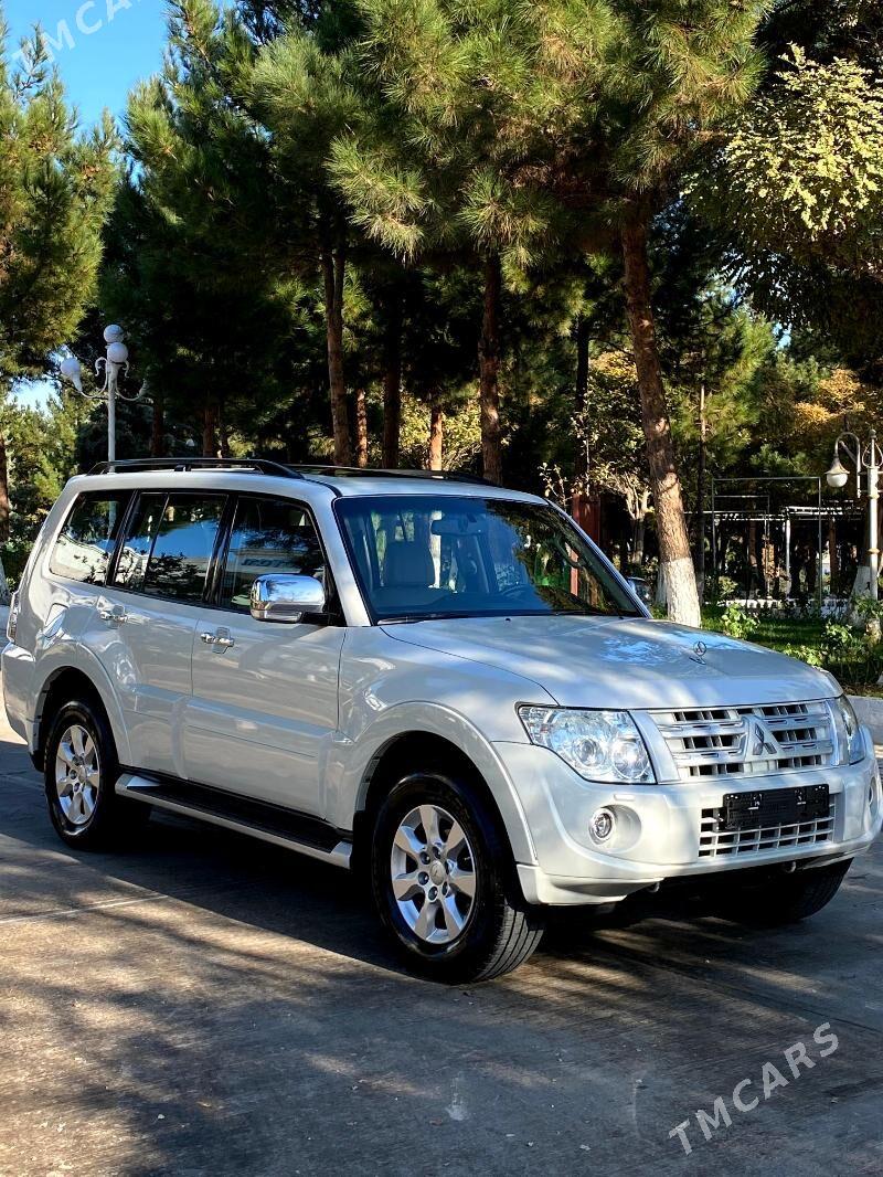 Mitsubishi Pajero 2013 - 299 999 TMT - Türkmenbaşy - img 1