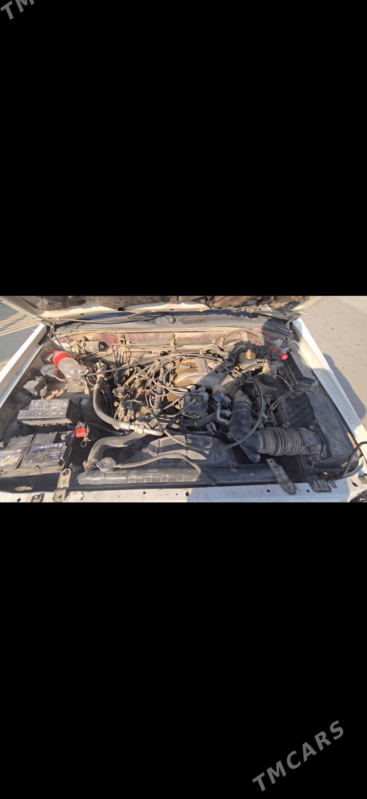 Nissan Pathfinder 1997 - 35 000 TMT - Ашхабад - img 5