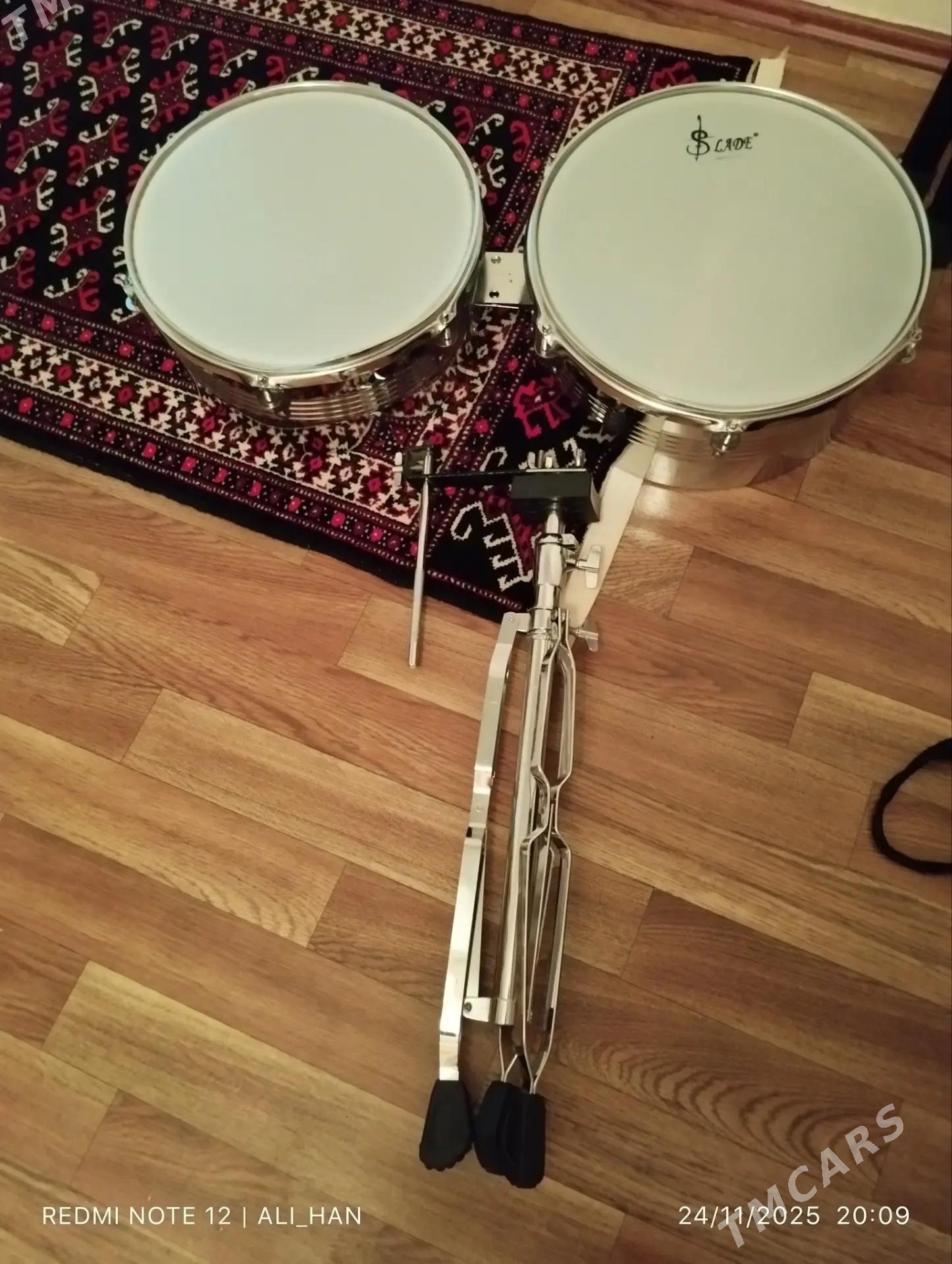 Roland.TD.15 - Гаудан "В" - img 1