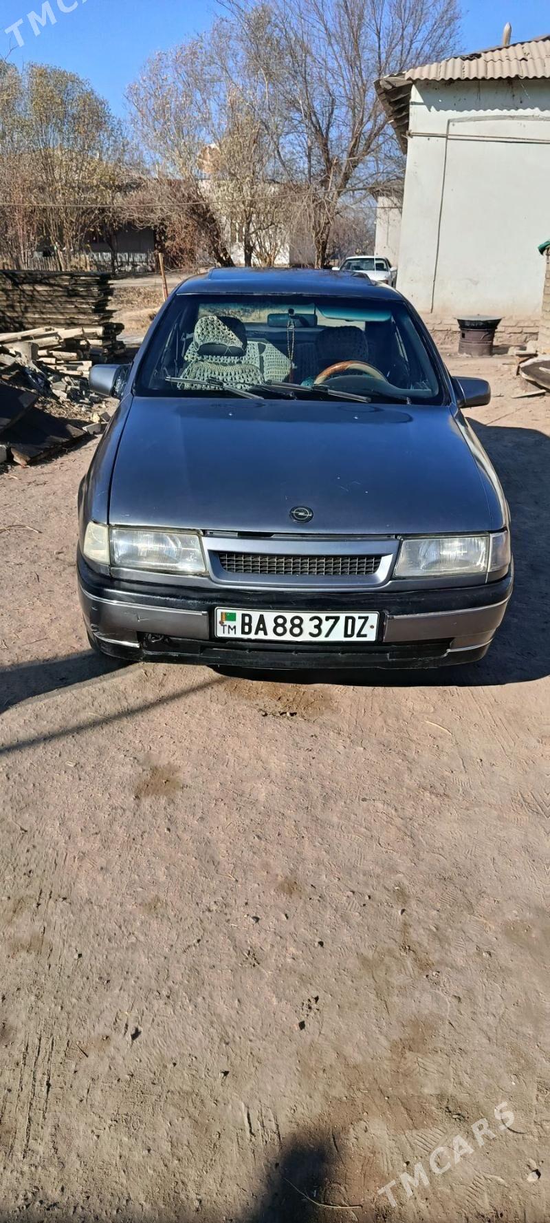 Opel Vectra 1992 - 34 000 TMT - Губадаг - img 5