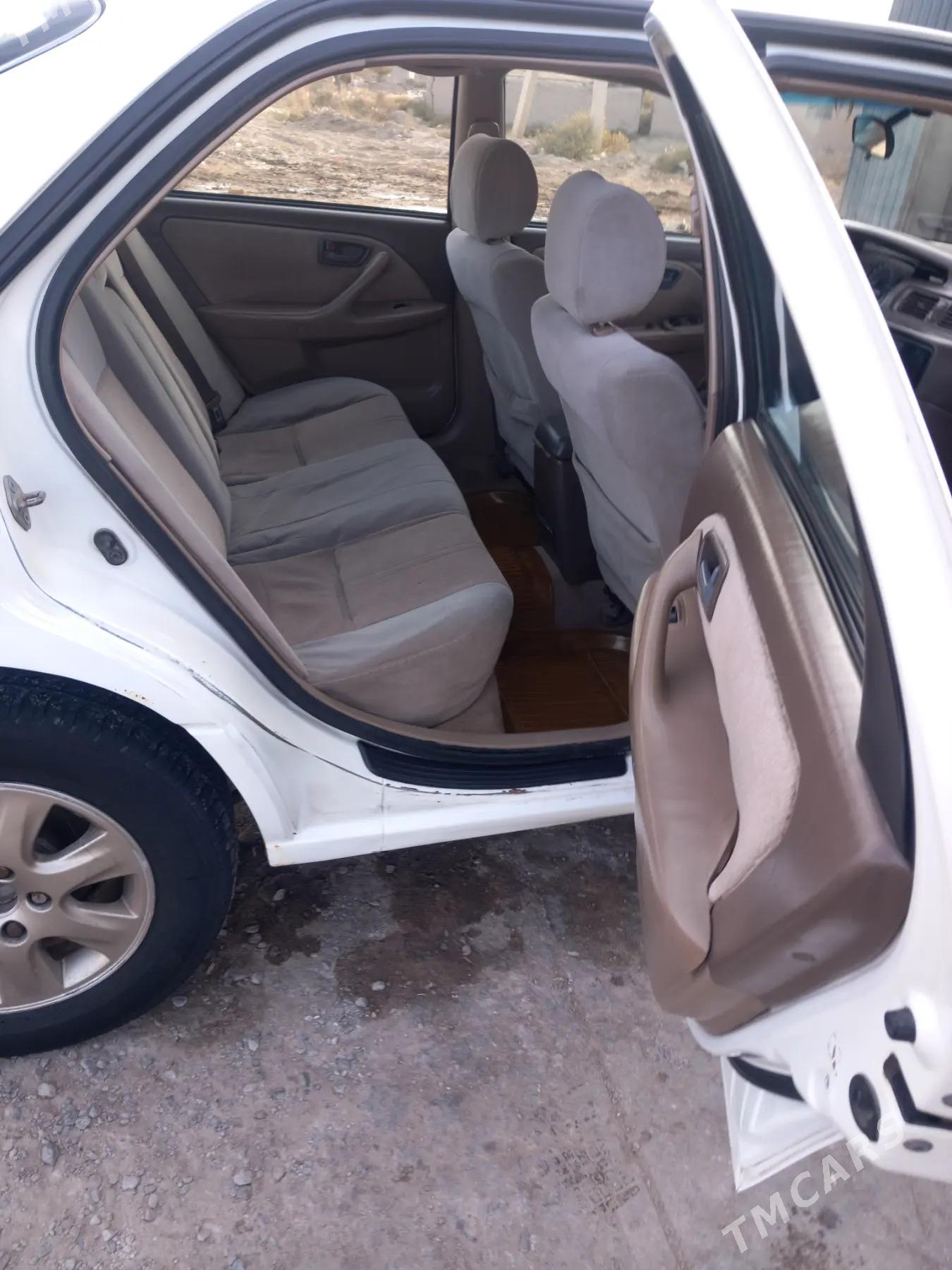 Toyota Camry 2000 - 122 000 TMT - Болдумсаз - img 3