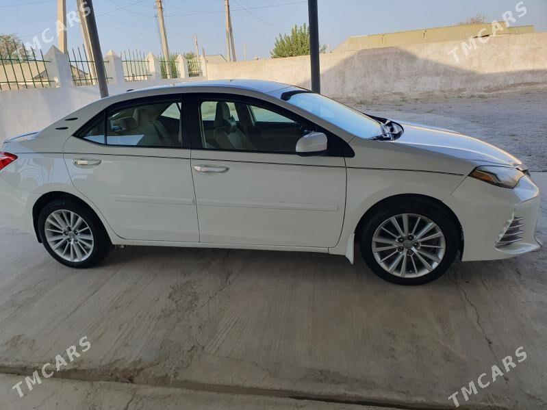 Toyota Corolla 2017 - 200 000 TMT - Анев - img 3