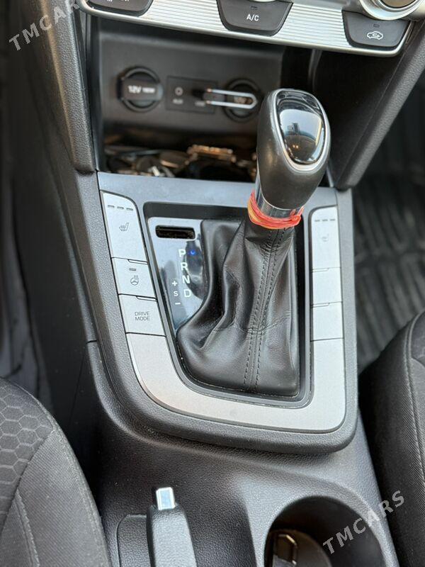 Hyundai Elantra 2020 - 235 000 TMT - Ашхабад - img 6