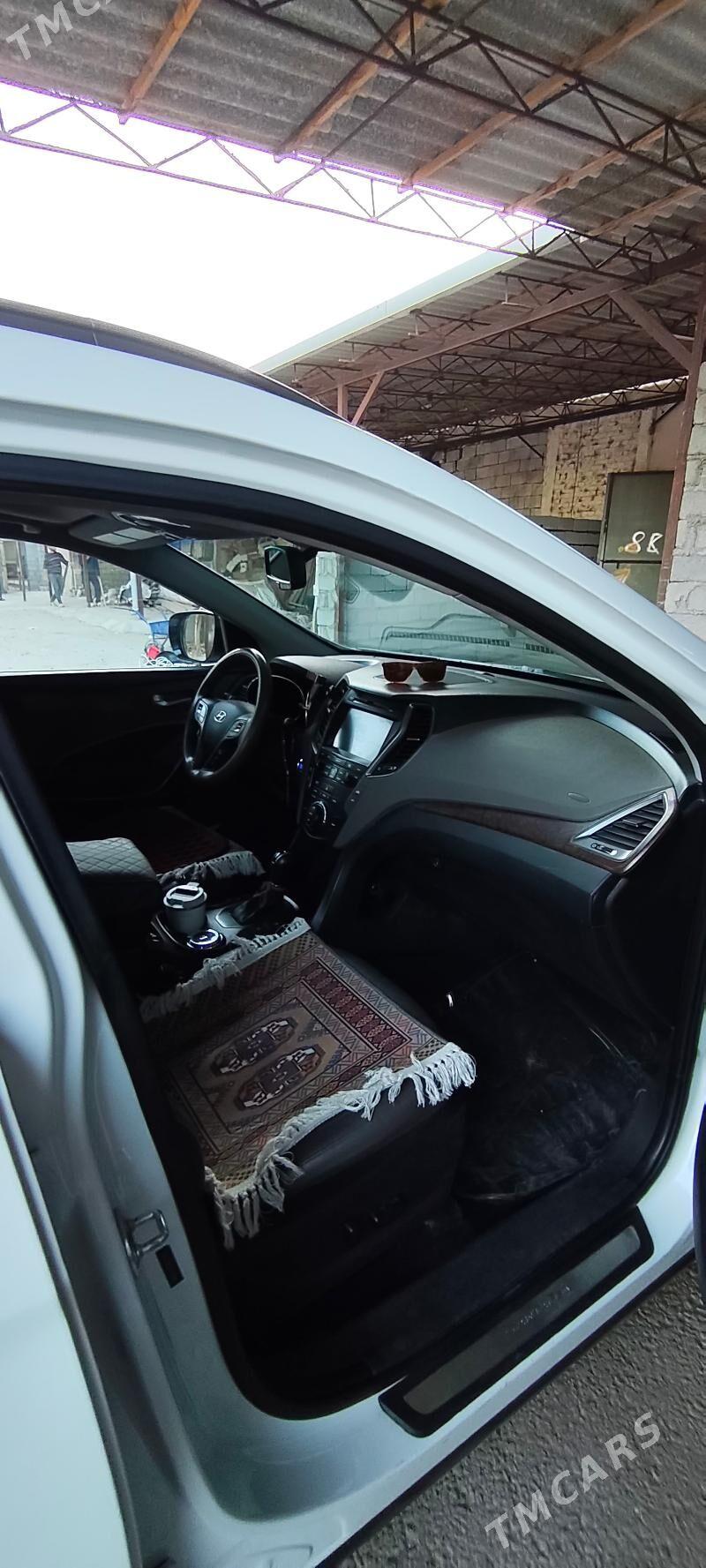 Hyundai Santa Fe 2018 - 260 000 TMT - 10 мкр - img 2
