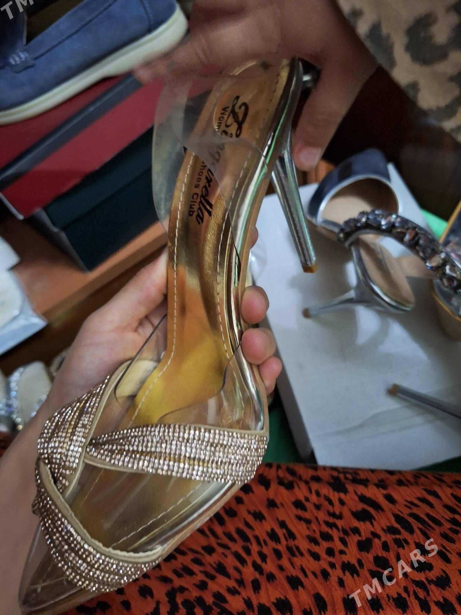 kabluk - Howdan "W" - img 2