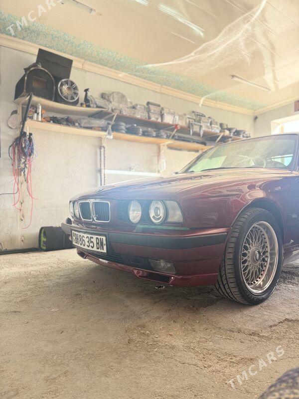 BMW 525 1995 - 120 000 TMT - Балканабат - img 3
