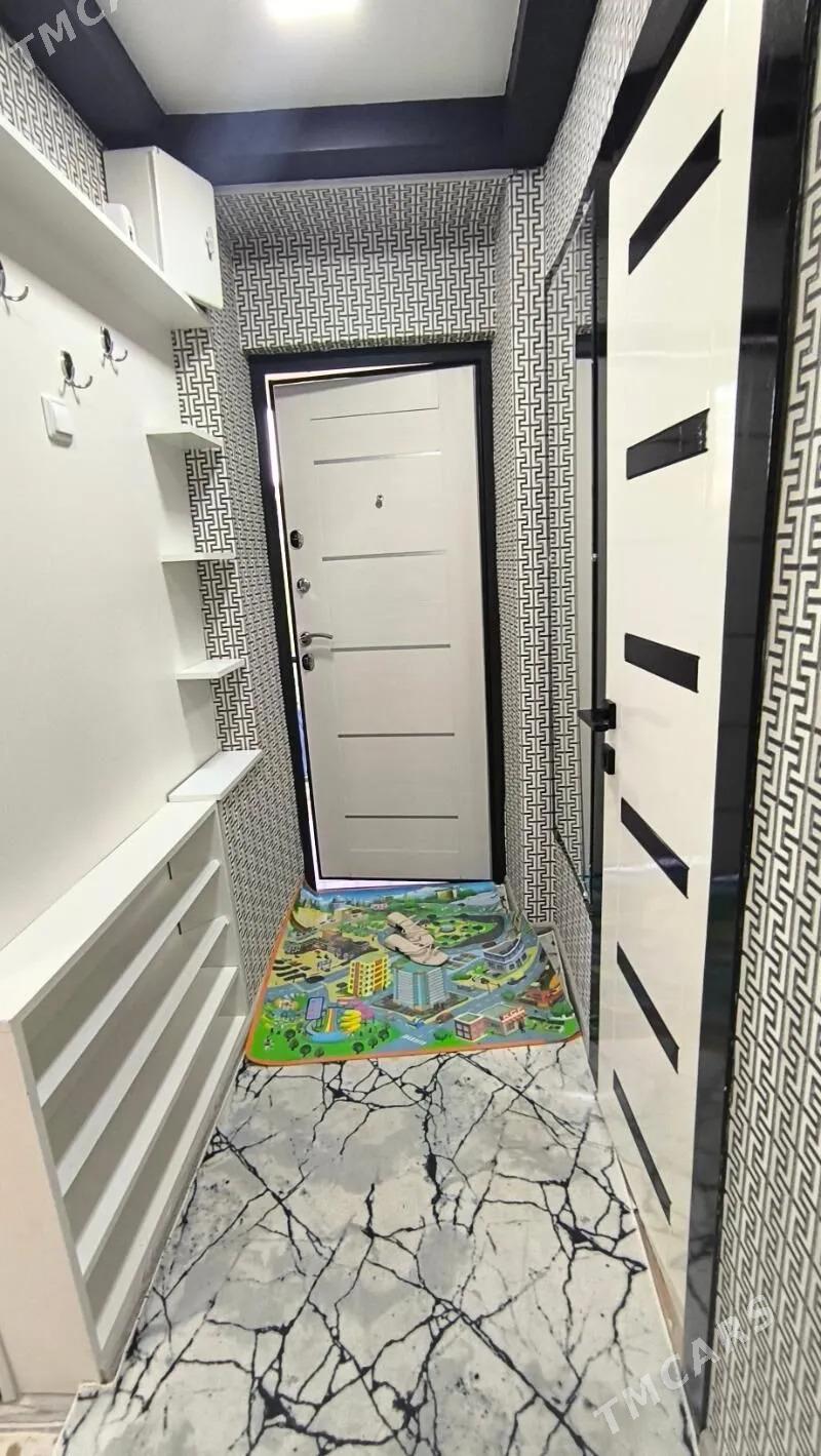 30 мкр1 комнатная3/3 этаж - Aşgabat - img 6