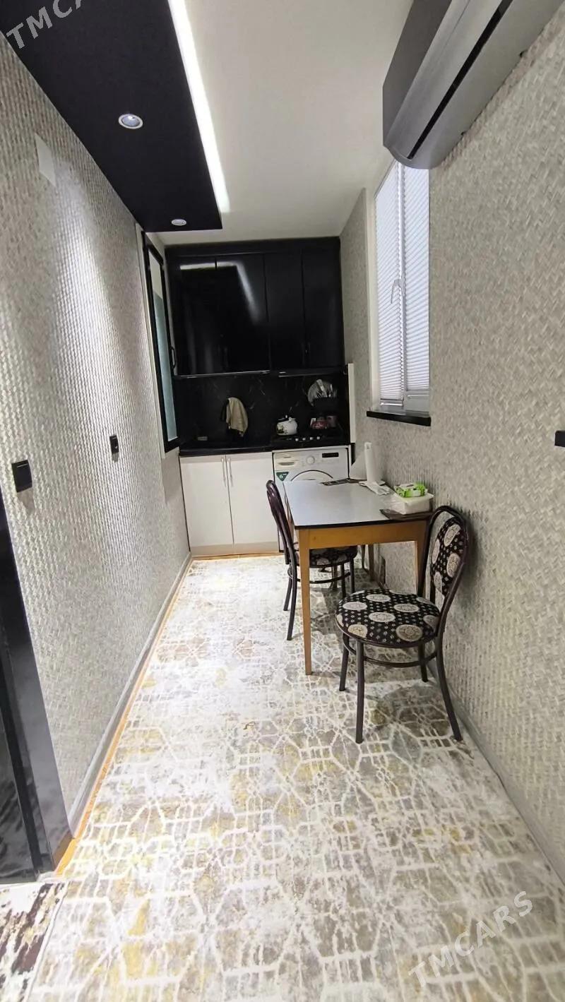 30 мкр1 комнатная3/3 этаж - Aşgabat - img 2