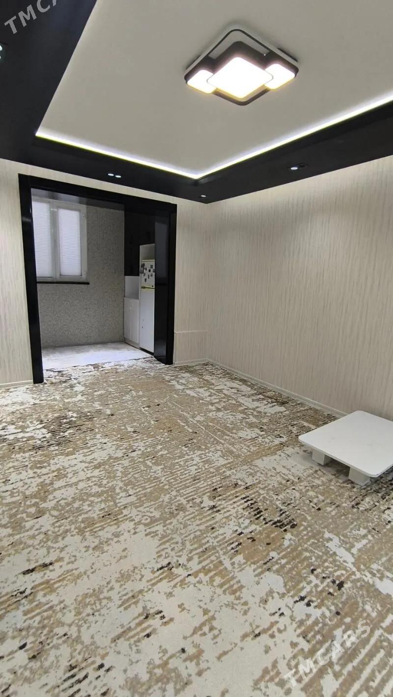 30 мкр1 комнатная3/3 этаж - Aşgabat - img 5