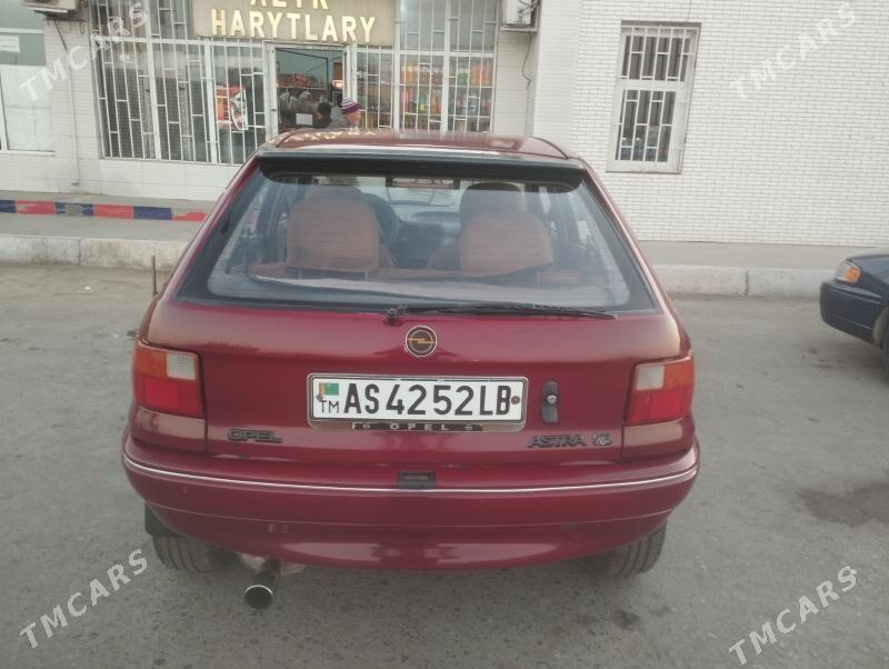 Opel Astra 1992 - 35 000 TMT - Чарджоу - img 4