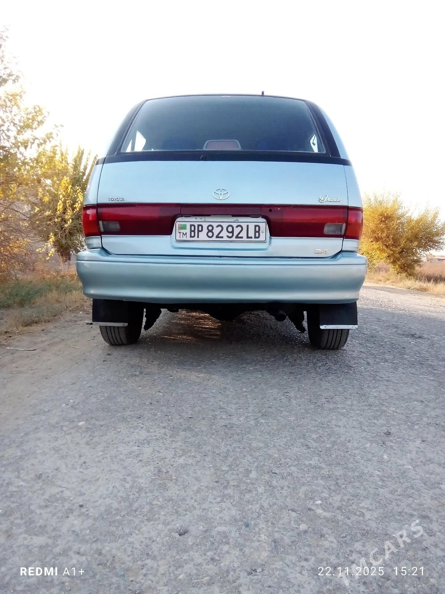 Toyota Previa 1992 - 90 000 TMT - Halaç - img 3
