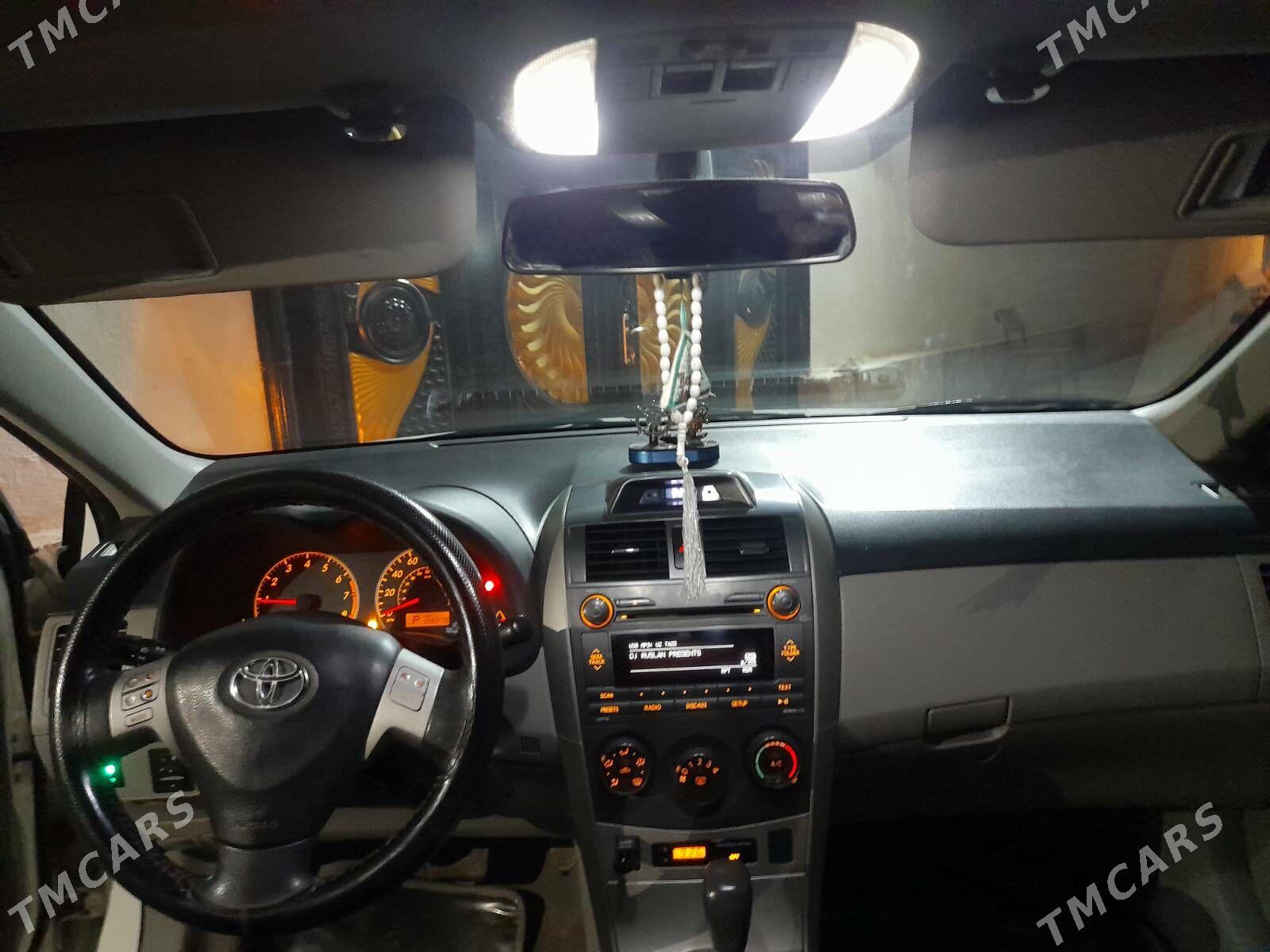 Toyota Corolla 2011 - 175 000 TMT - Köneürgenç - img 4