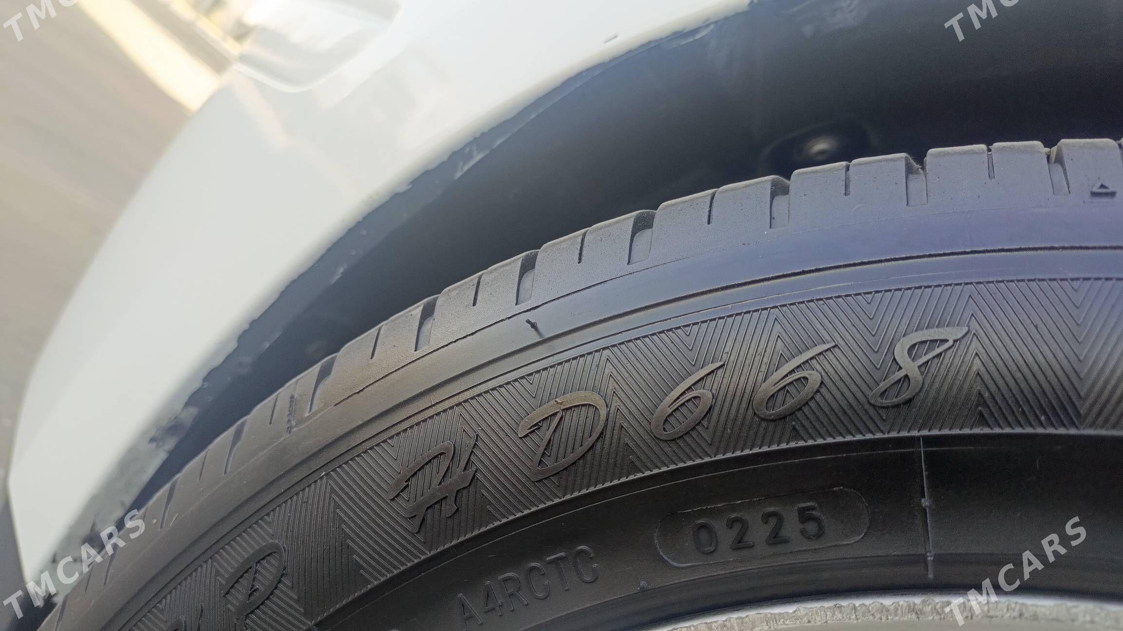 Nissan Versa 2011 - 135 000 TMT - Ашхабад - img 9