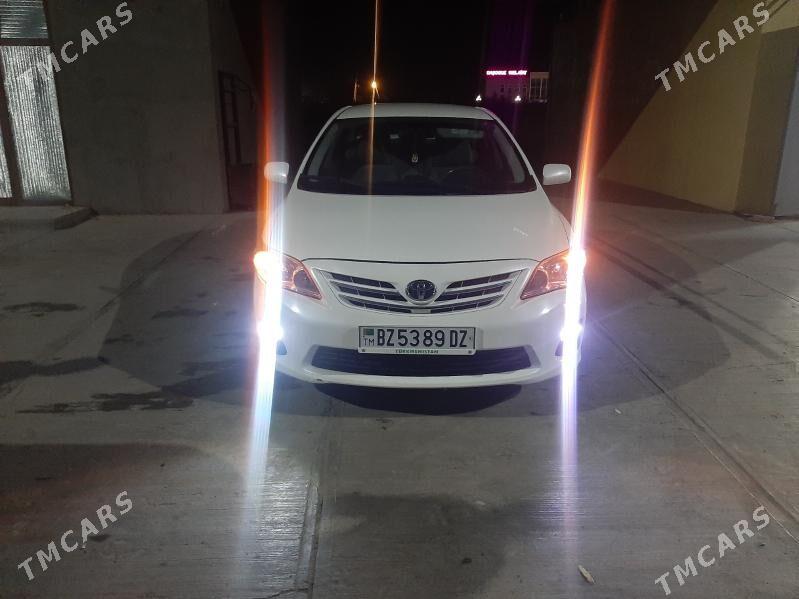 Toyota Corolla 2012 - 152 000 TMT - Дашогуз - img 6