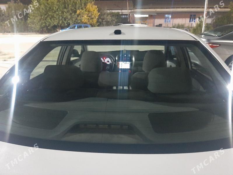 Toyota Corolla 2012 - 152 000 TMT - Дашогуз - img 7