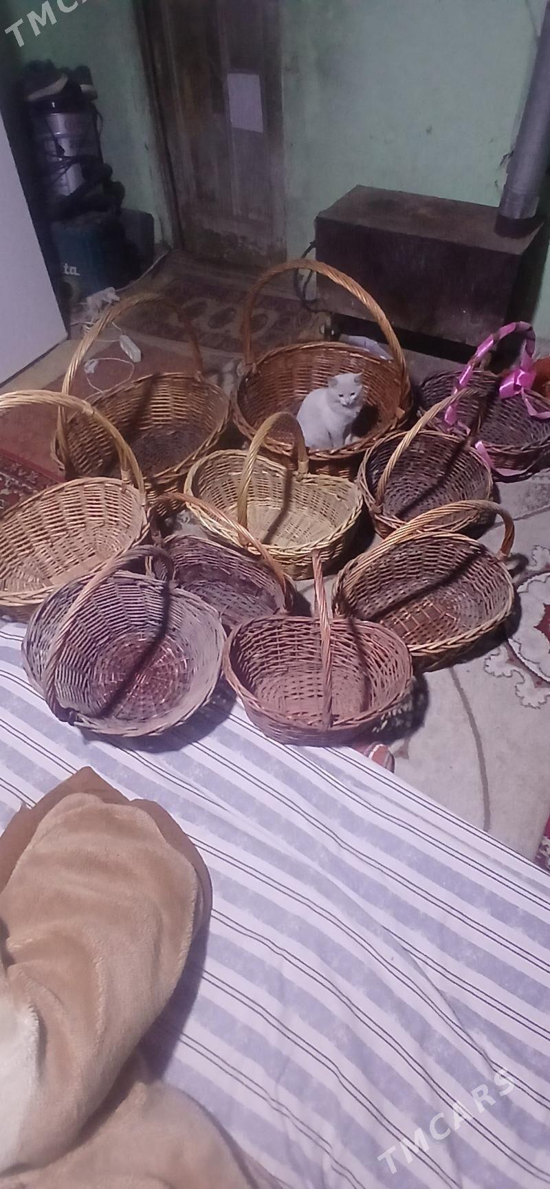 KARZINALAR ARASSAJA - Howdan "W" - img 2