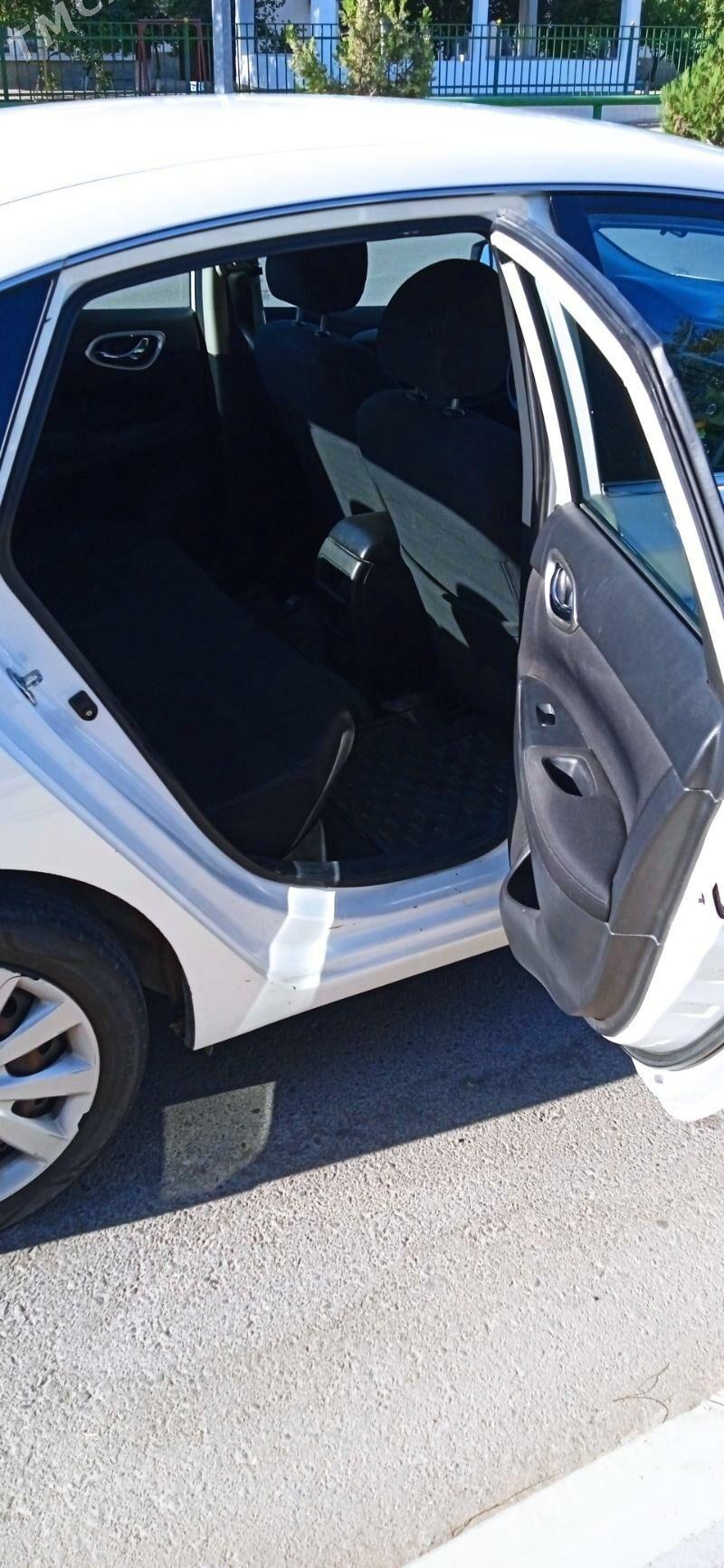 Nissan Sentra 2013 - 129 000 TMT - Garadamak Şor - img 3