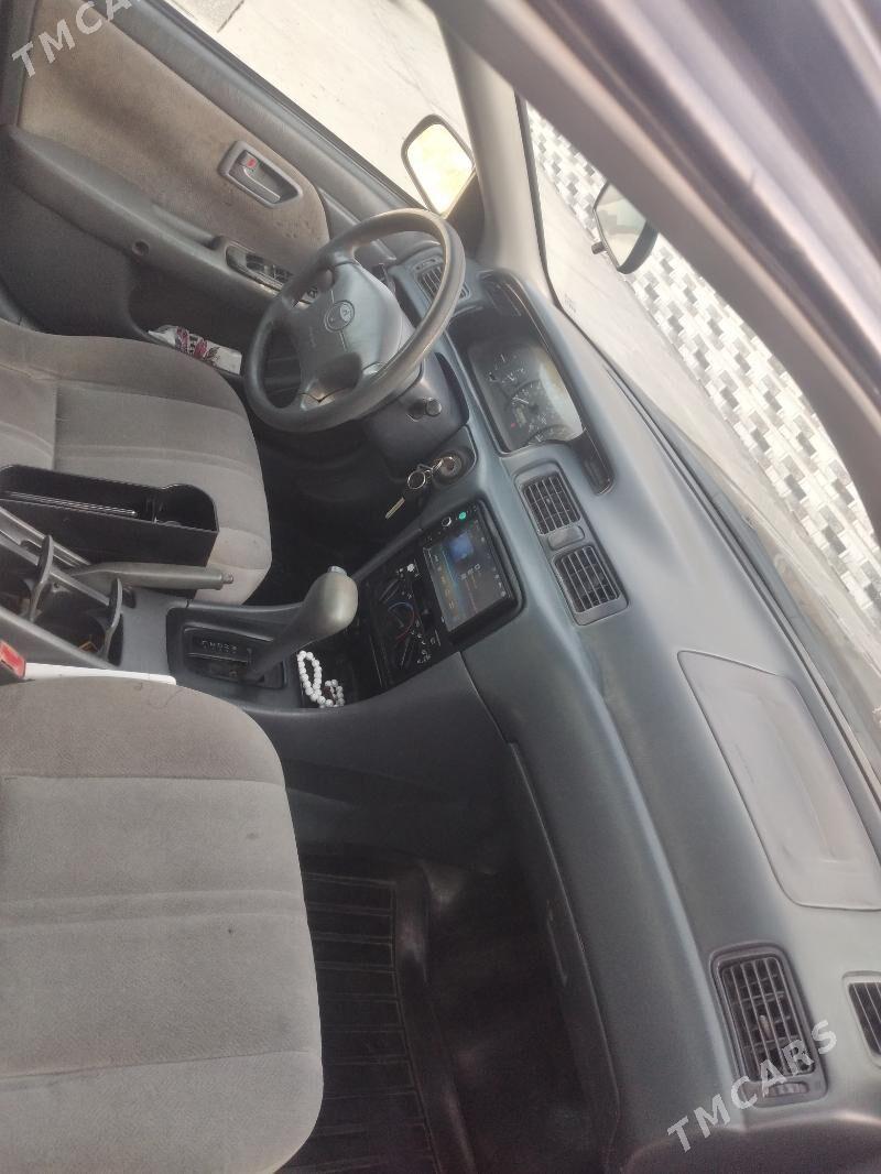 Toyota Camry 1999 - 115 000 TMT - Халач - img 4
