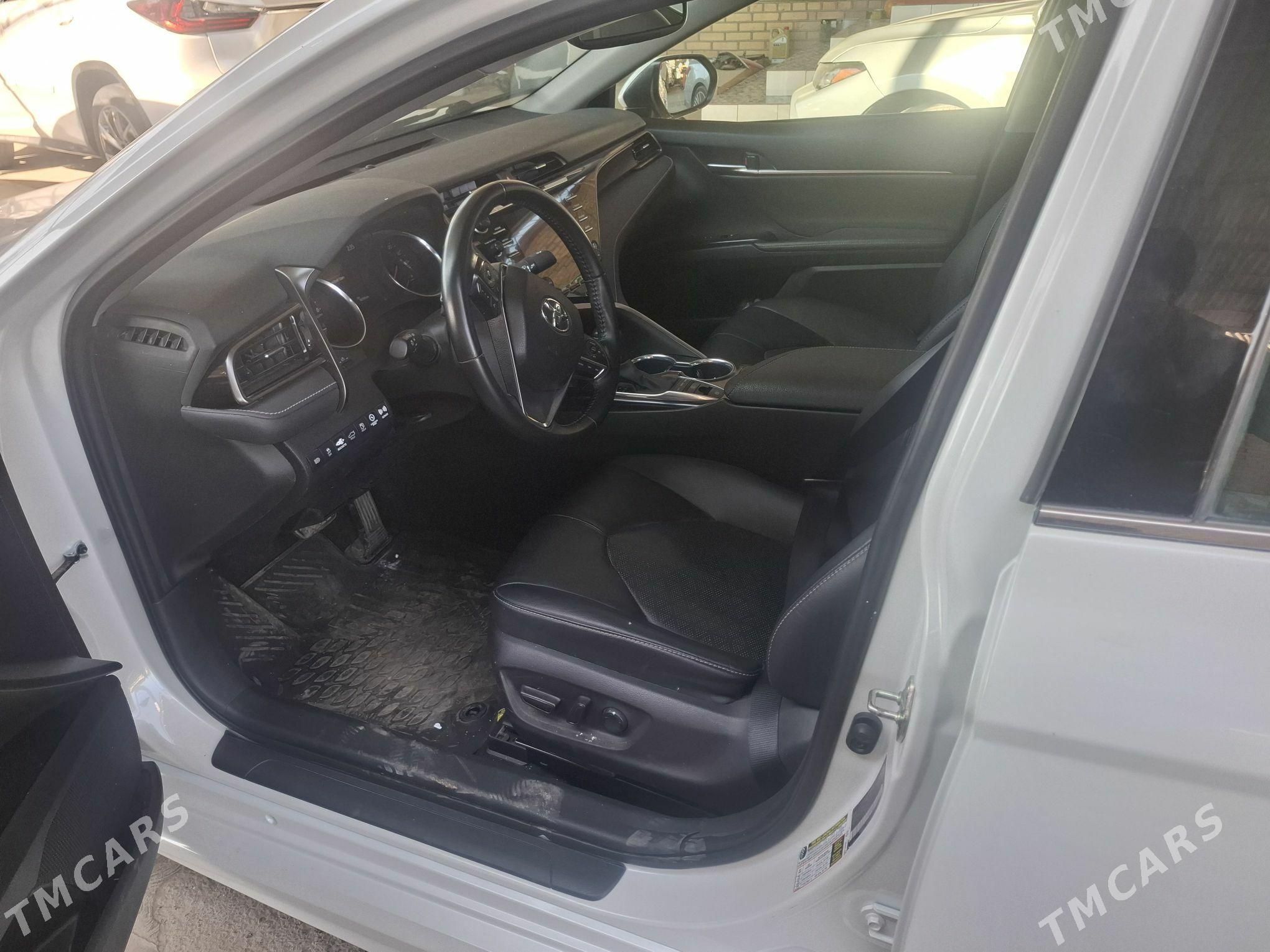 Toyota Camry 2021 - 320 000 TMT - Мары - img 6