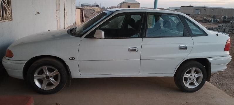 Opel Astra 1992 - 45 000 TMT - Tejen - img 2