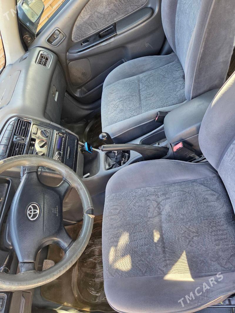 Toyota Avensis 2000 - 110 000 TMT - Мары - img 5