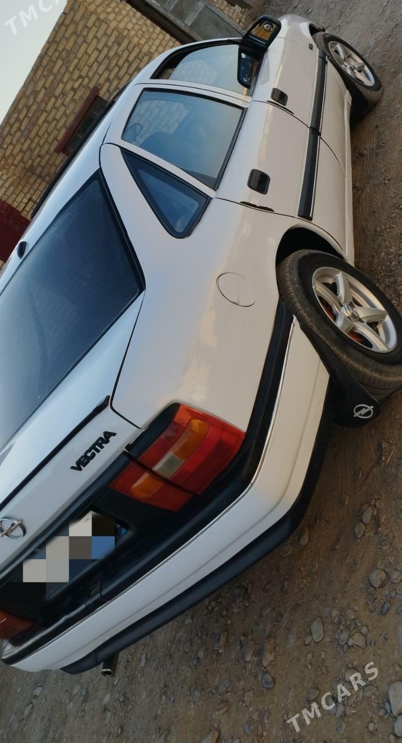 Opel Vectra 1989 - 38 000 TMT - Mary - img 3