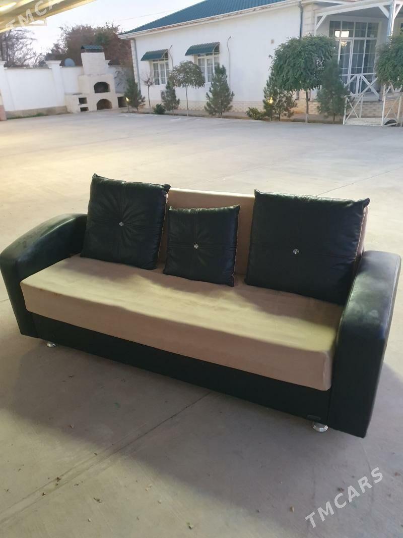 divan - Хазар - img 1