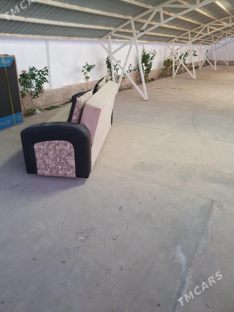 divan - Хазар - img 2