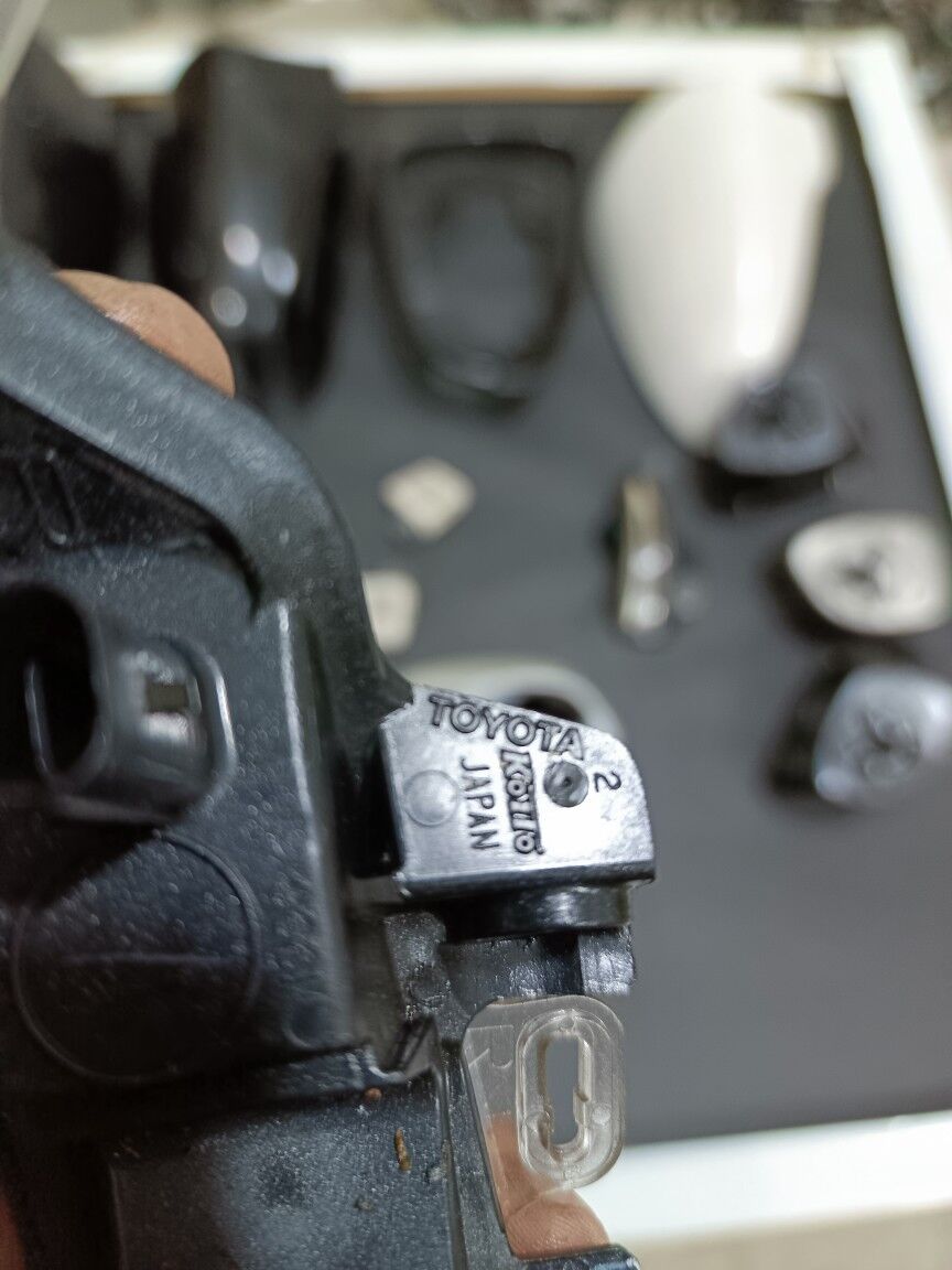 bakawoy Lexsus 13-17 es madel 200 TMT - Ашхабад - img 3