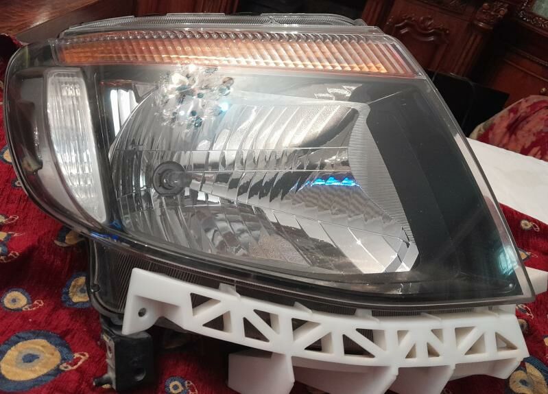 ford Renjer 2015 faralary 100 TMT - Балканабат - img 2