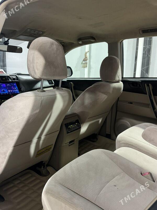 Toyota Highlander 2009 - 256 000 TMT - Мары - img 8