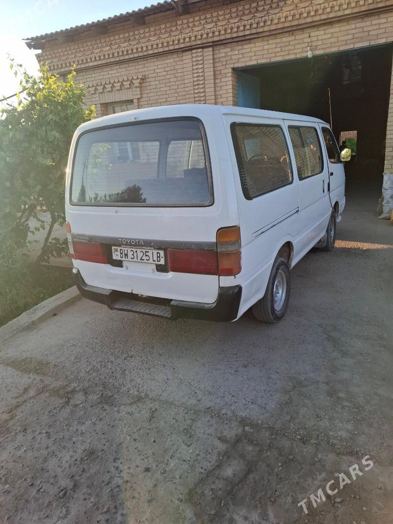 Toyota Hiace 1992 - 75 000 TMT - Дянев - img 4