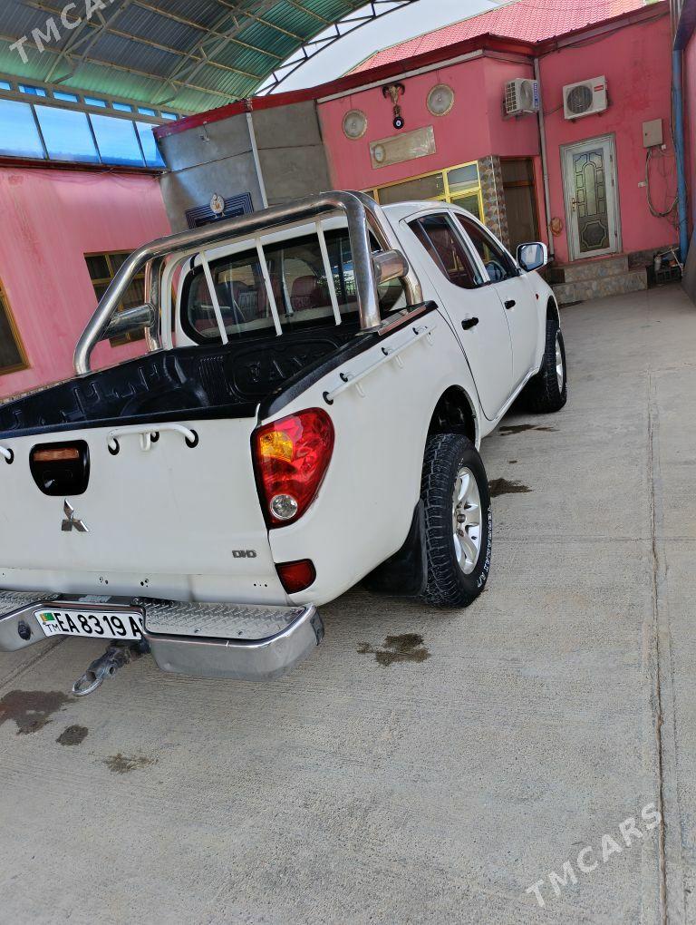 Mitsubishi L200 2008 - 160 000 TMT - Aşgabat - img 4
