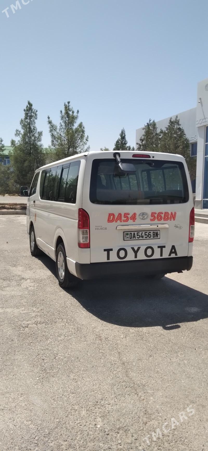 Toyota Hiace 2006 - 260 000 TMT - Бузмеин ГРЭС - img 3